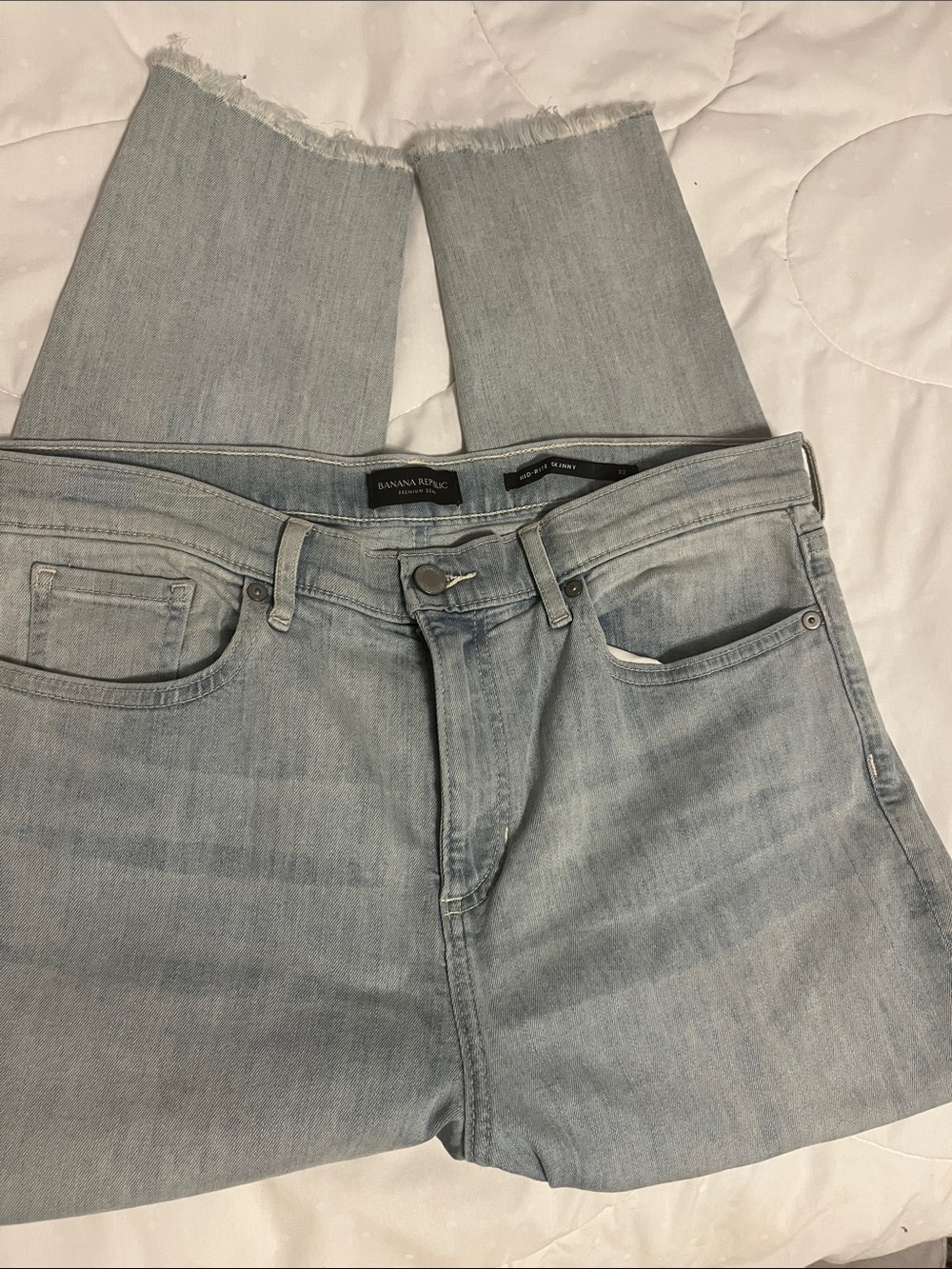 Banana Republic Mid-rise Raw Hem Skinny Jeans 32